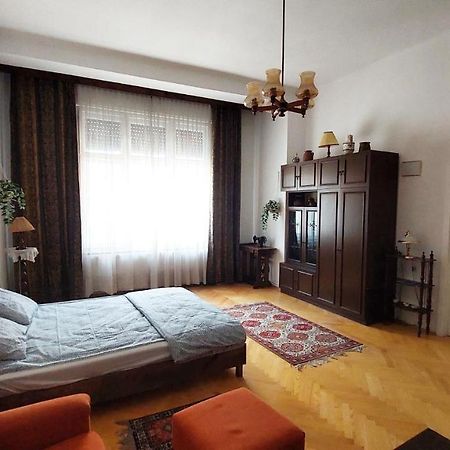 Апартаменты Bross1 Будапешт Экстерьер фото